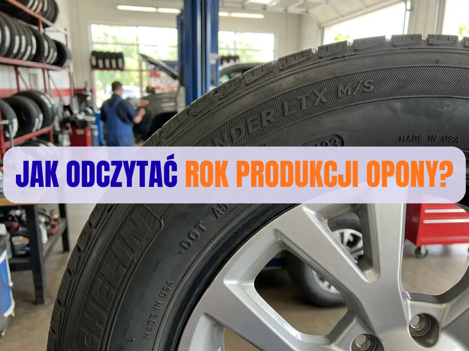 Zbliżenie na nową oponę samochodową z wyraźnie widocznym kodem DOT i datą produkcji.